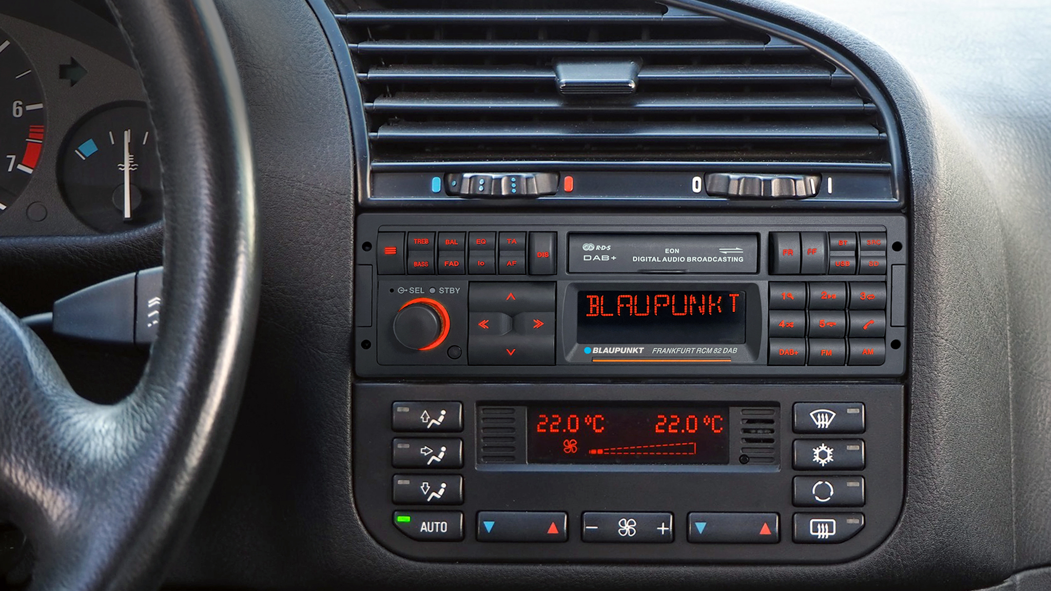 Bilstereo monteret i en BMW.